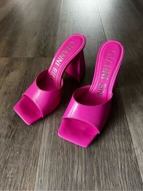 Gianni Bini Barbie Pink Block Heel Slide Sandals